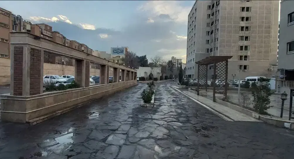 ۵۸متری برج نگین نازی اباد هزار دستگاه