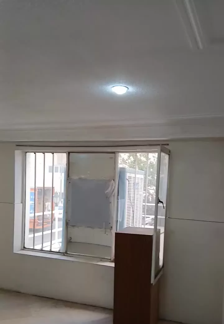 . اجاره واحد اداری مسکونی طبقه همکف محله دریاچه