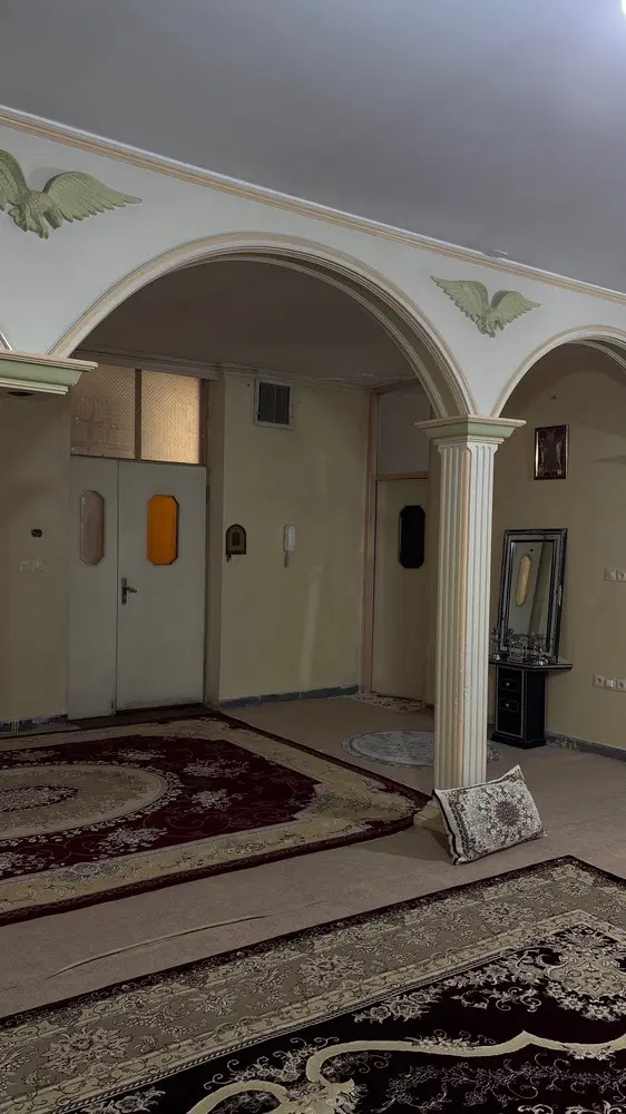 اجاره خانه ویلایی حیاط دار
