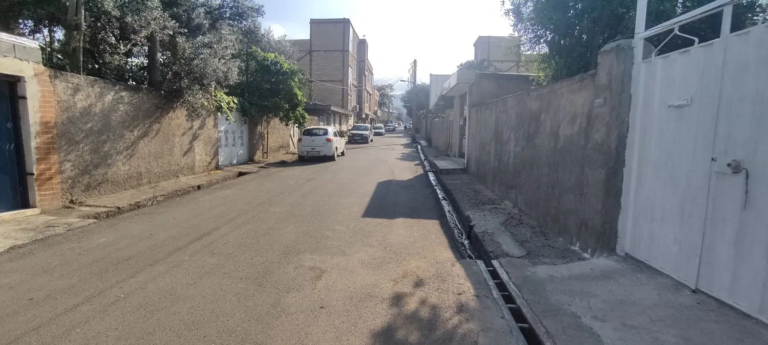 یک دستگاه ساختمان ویلایی در رستم اباد