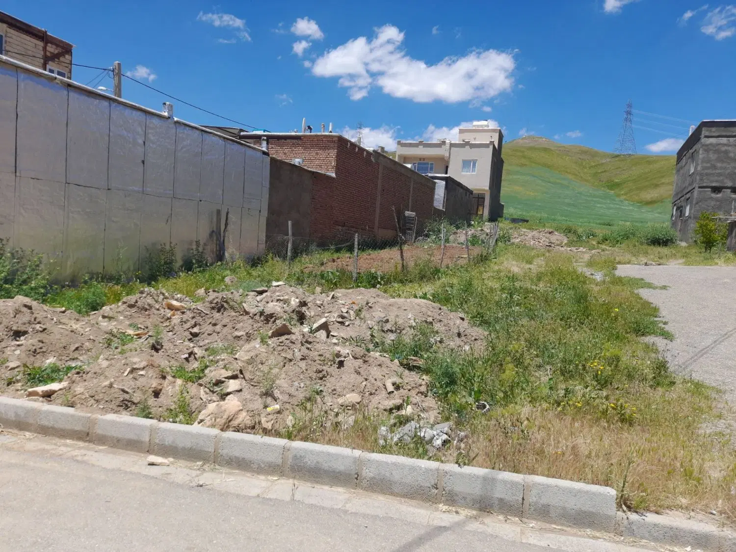 قطعه زمین 450 متری دونبش در روستای جانوره توافقی