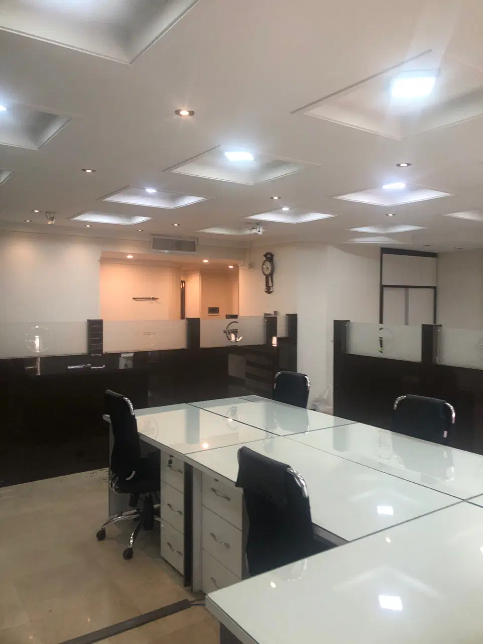 یوسف آباد میدان سلماس ۱۲۰ متر مبله موقعیت اداری