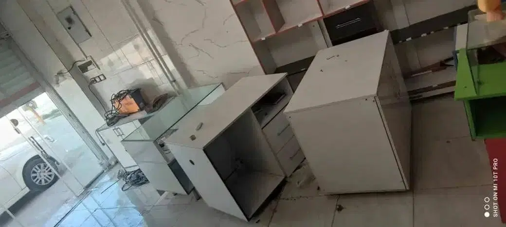 مغازه 62متری دونبش ،دوبر، بربلوار اصلی.