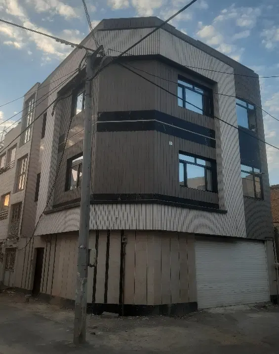 زیر زمین کلید نخورده ۸۵ متر
