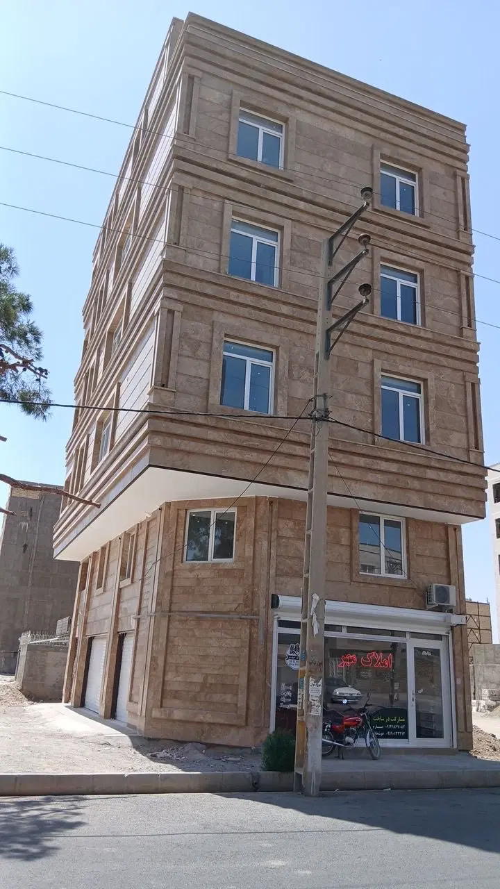 ۱۲۵ متر،خوش نقشه،نوساز،قیمت مناسب