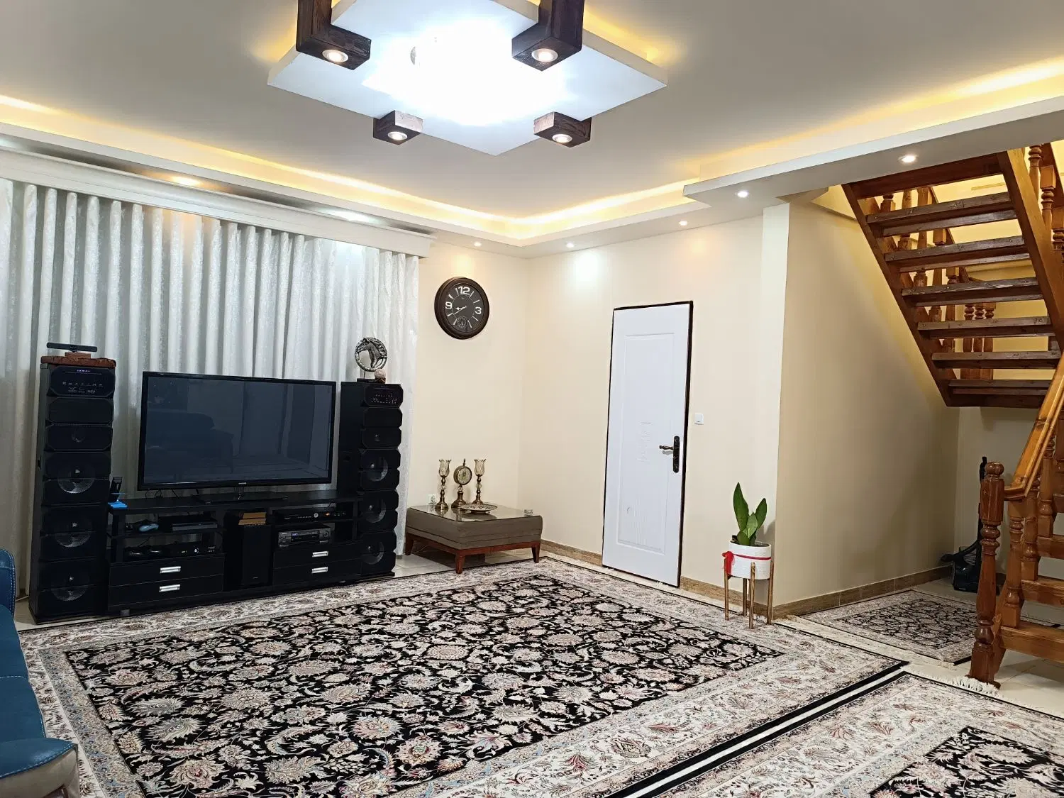 رهن و اجاره آپارتمان 185متری دوبلکس