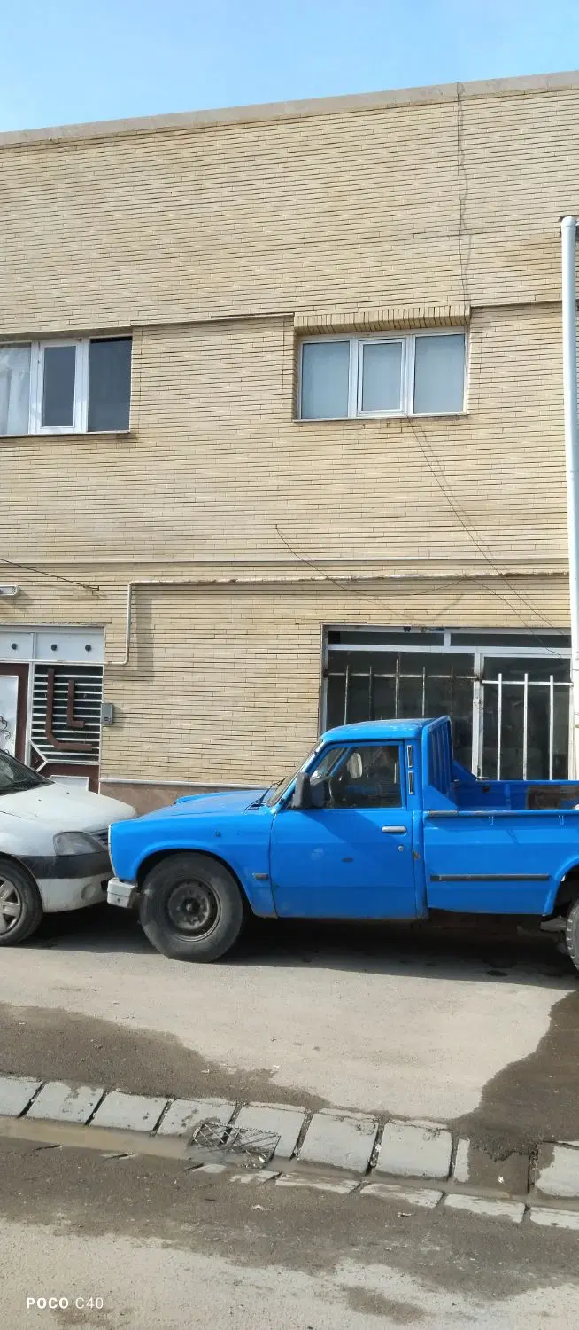 خانه دوطبقه در اسفهلان