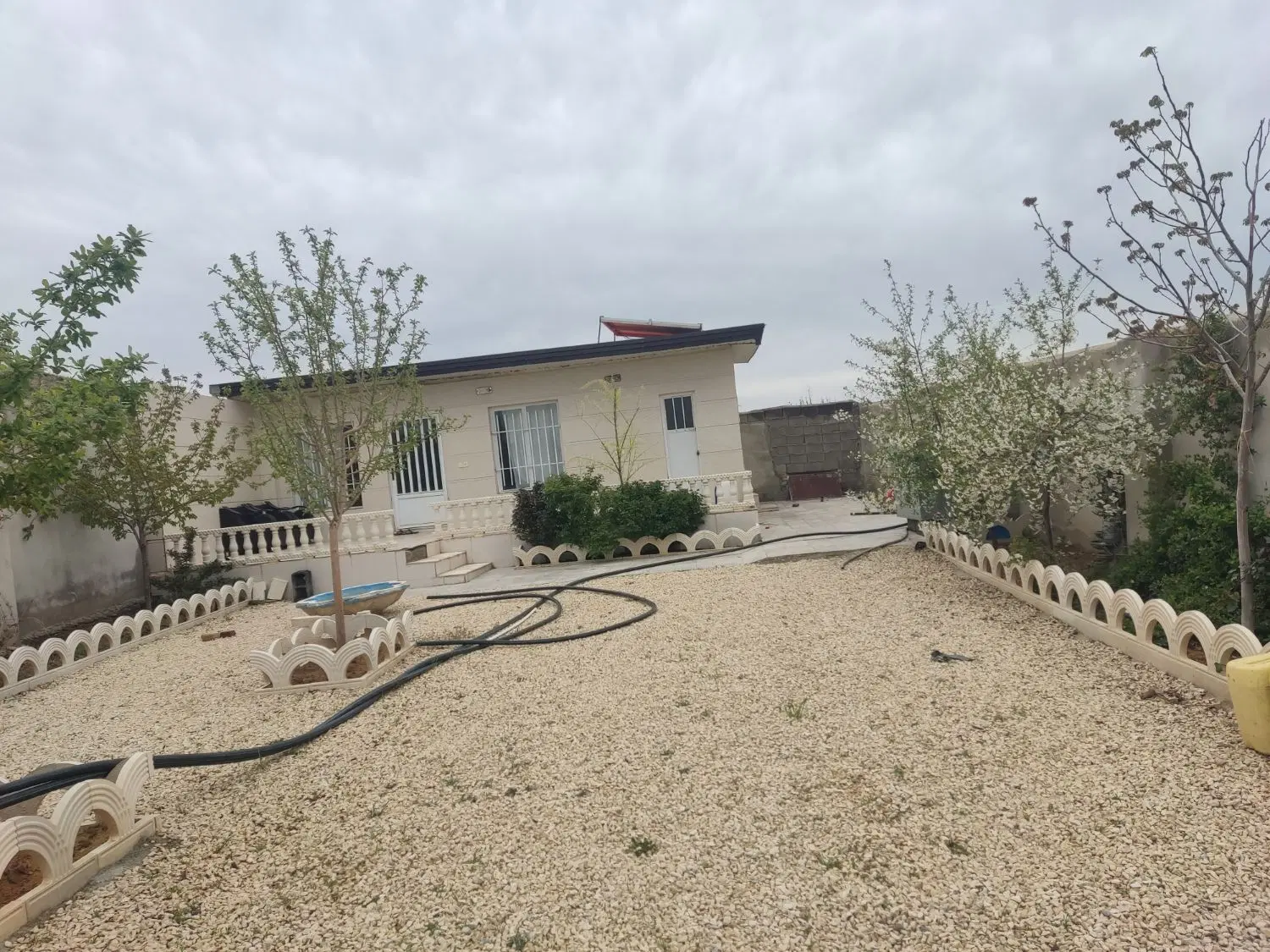 باغ یکانه