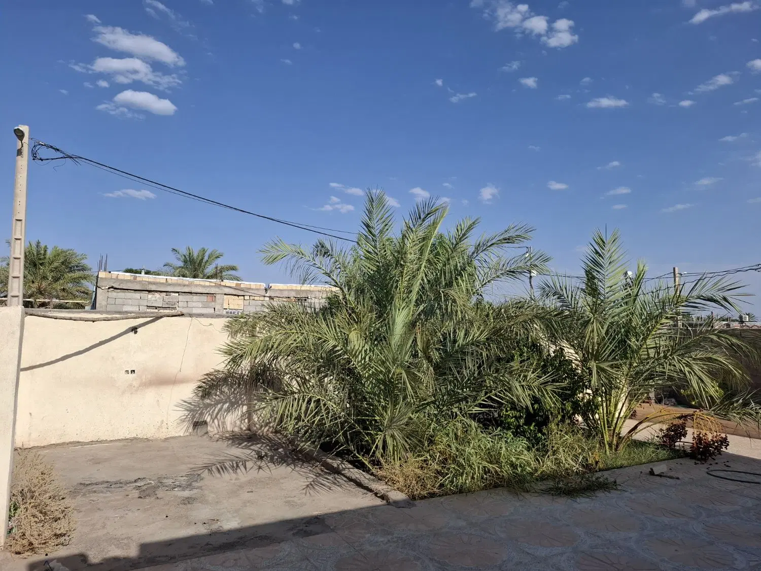 خانه حیاط دار (برای اجاره) بروات
