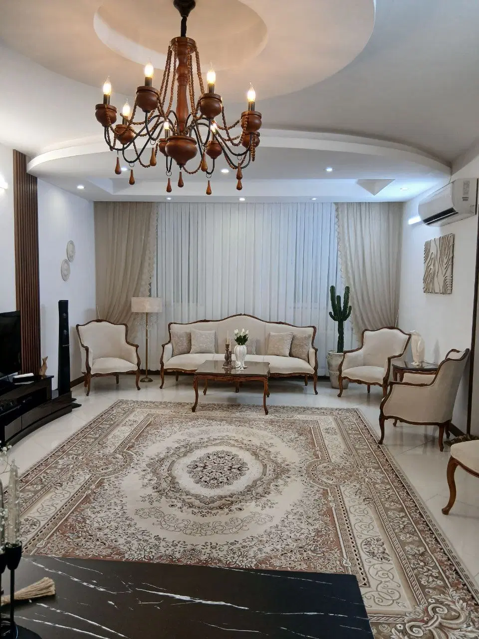 اپارتمان 105 متری،پارکینگ اختصاص