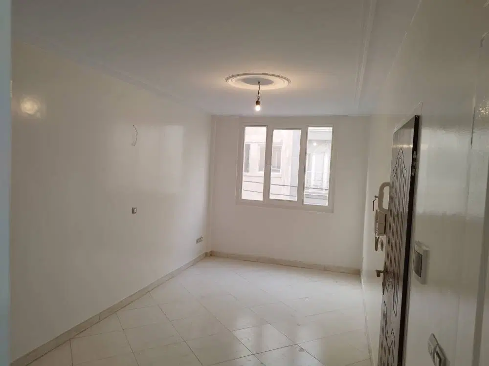 اجاره مسکونی نبرد ۴۰ متر پارکینگ