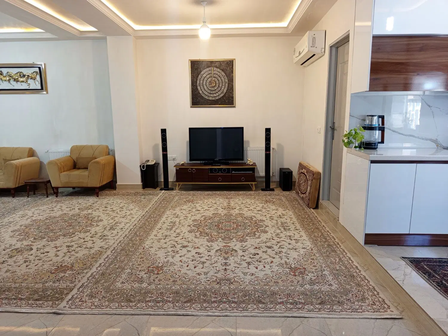 خانه نوساز میدان عراقی
