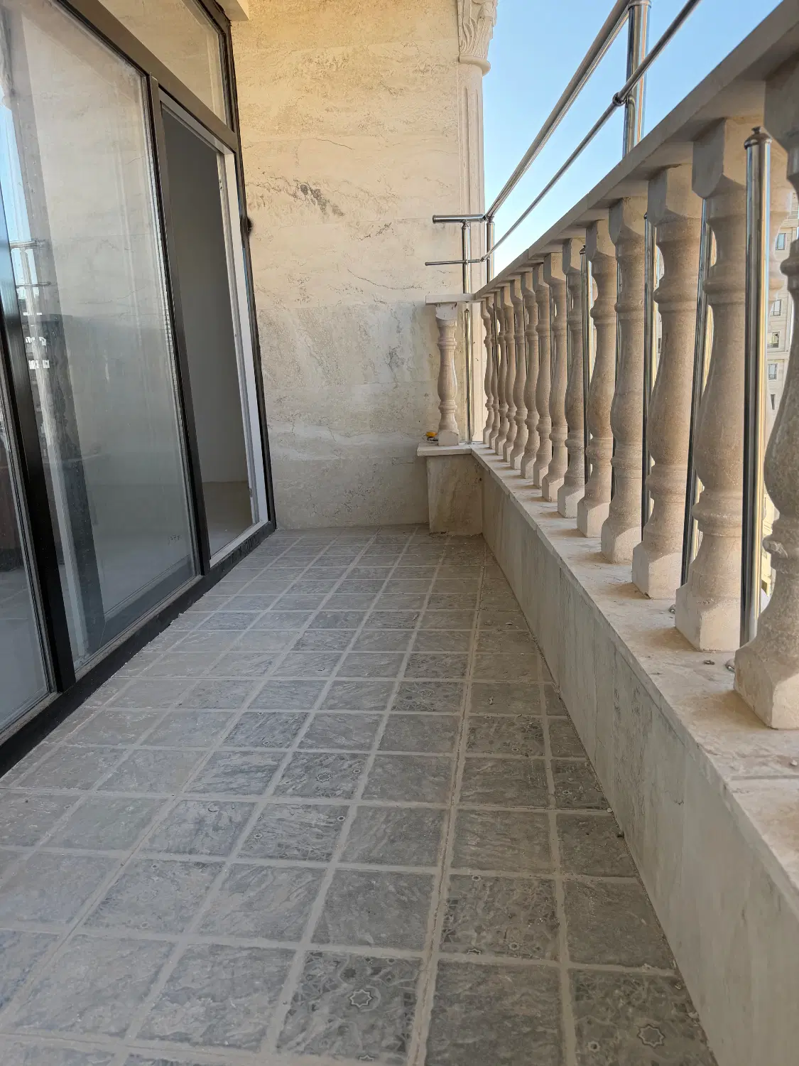 اپارتمان ۹۲ متری پارک نشاط