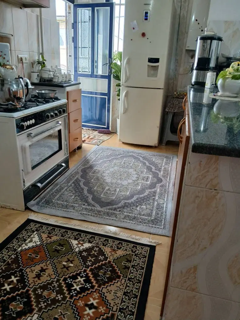 آپارتمان تک واحدی