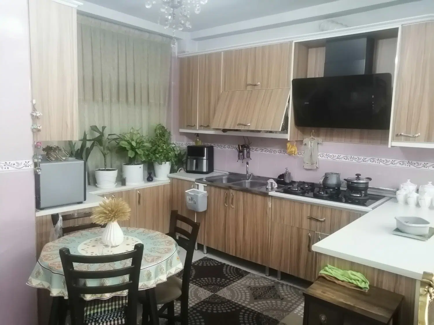 دوواحدی خیابان منتظری