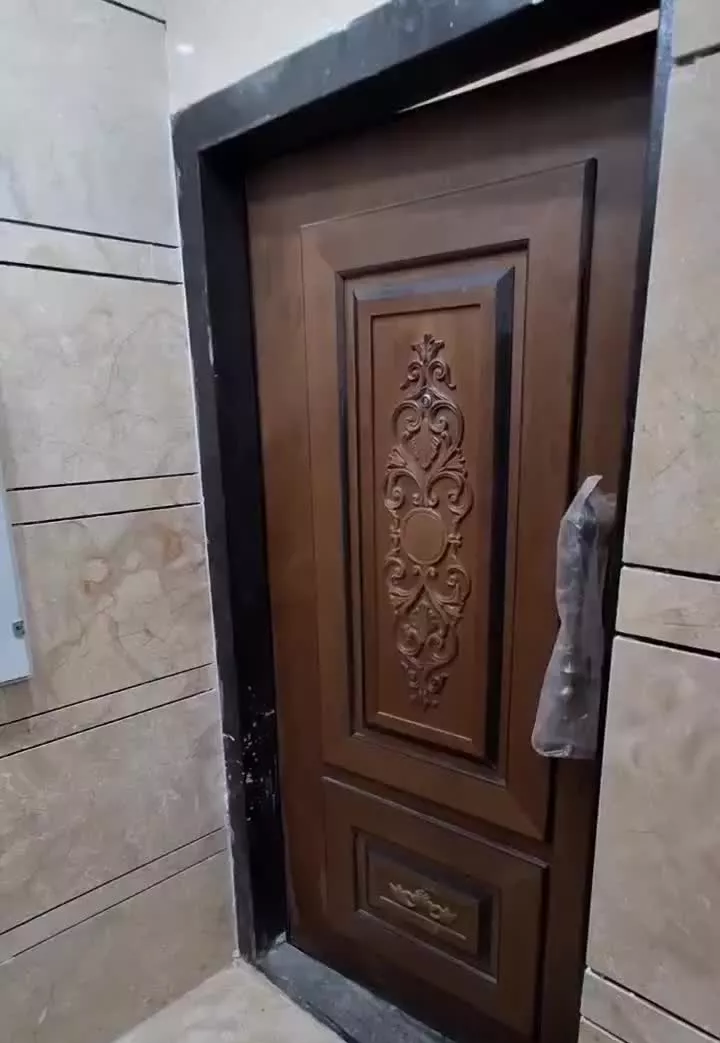 آپارتمان ۱۳۵ متری کلید نخورده کرهرود