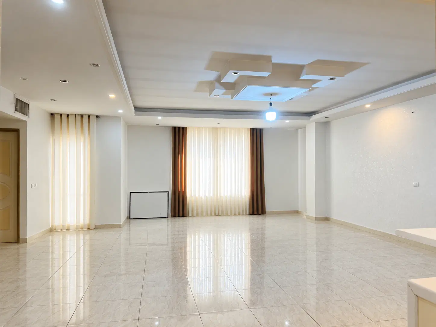 ۱۱۳ متر دوخواب خوش‌نقشه _ بلوار تندرستی