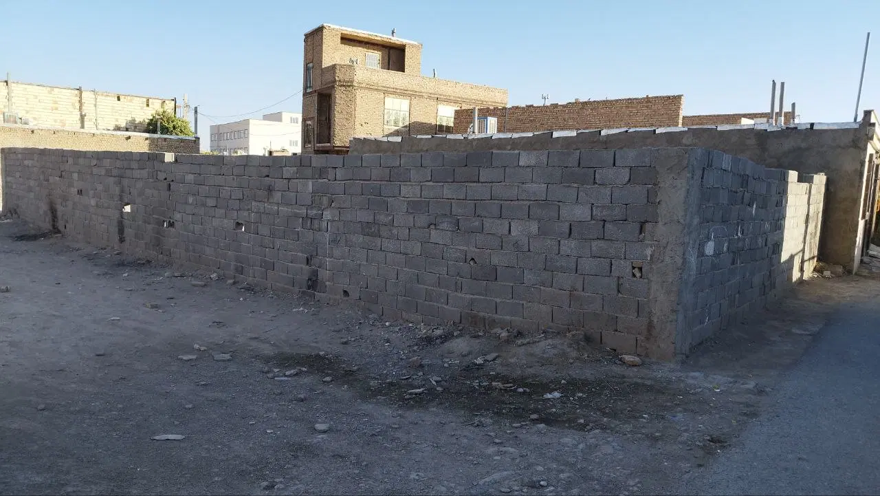 زمین 240متری گلستان ها