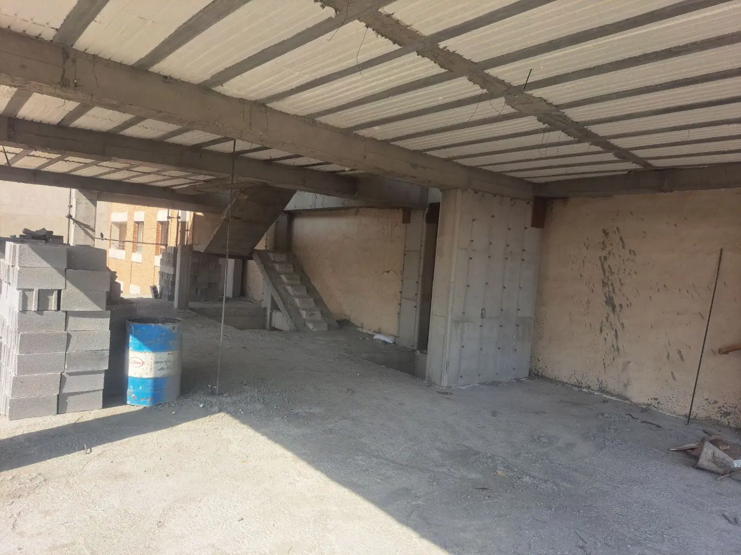 ۸۰متر آپارتمان نوساز فول امکانات