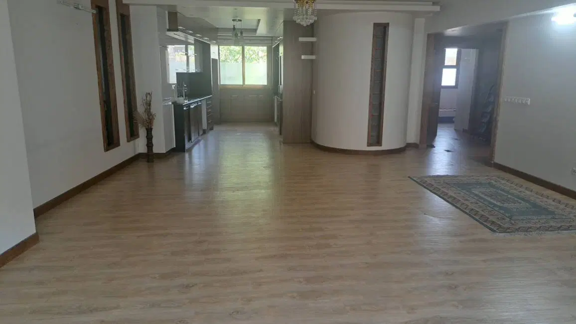 رهن و اجاره آپارتمان سه خوابه جی غربی