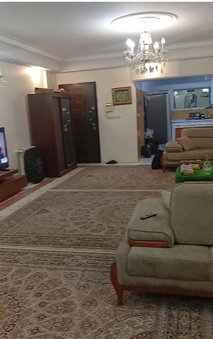 95متری میدان اطلاعات