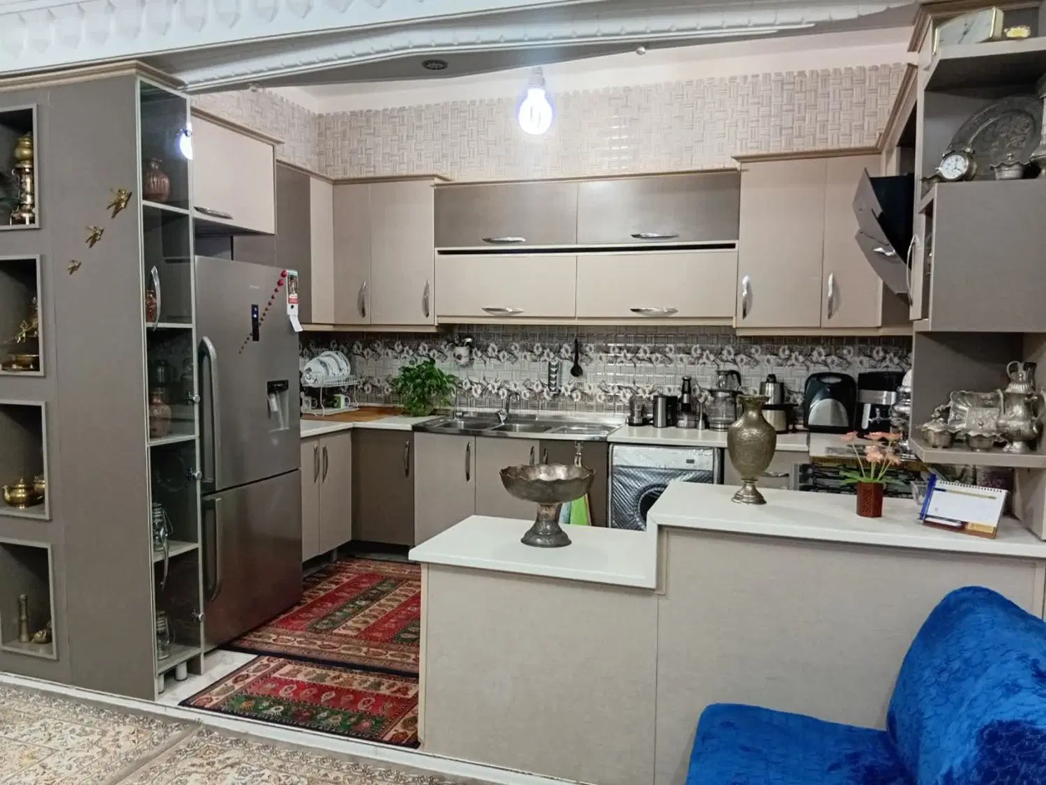 منزل ویلایی فروشی ۳طبقه مجزا
