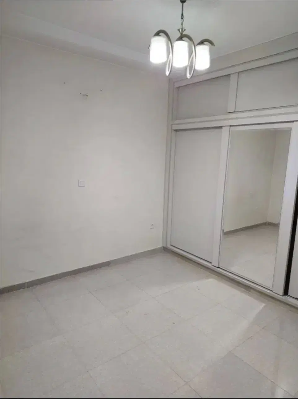 آپارتمان ۶۱متری فول امکانات دردشت