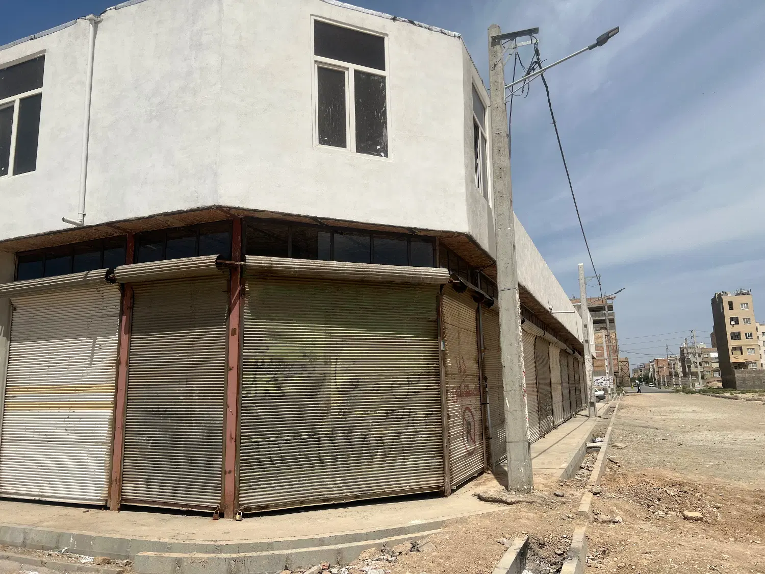 اجاره مغازه مکانیکی صافکاری باطری آهنگری صالحیه