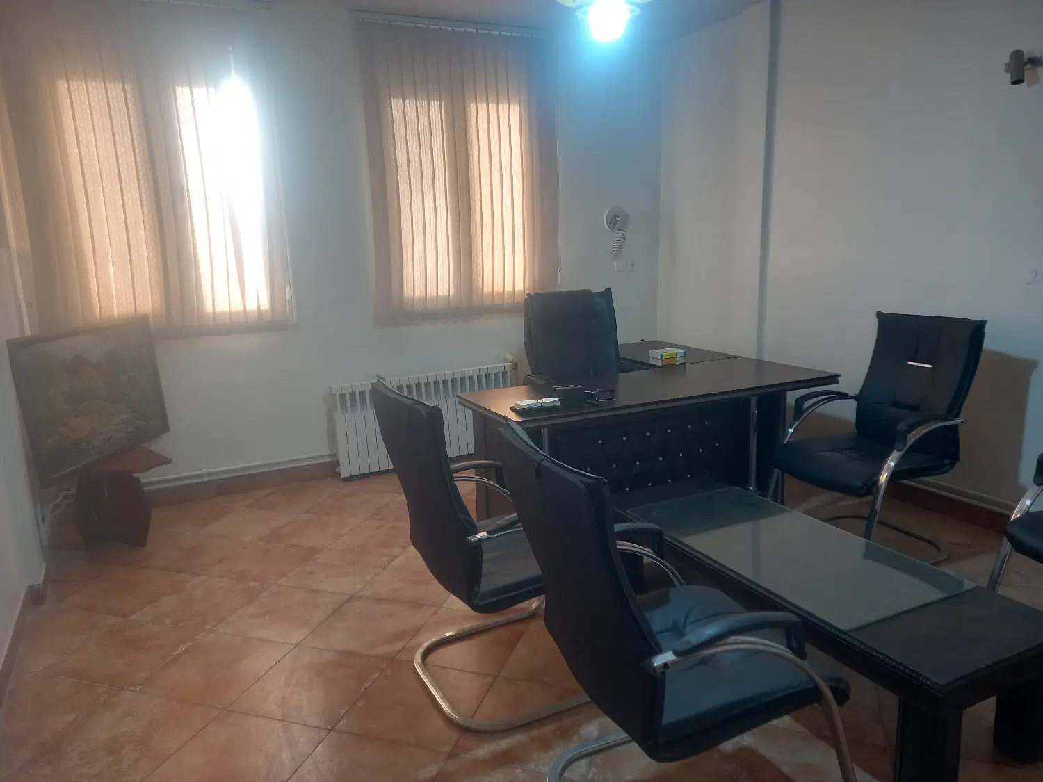 اجاره یک اطاق ازیک واحد اداری