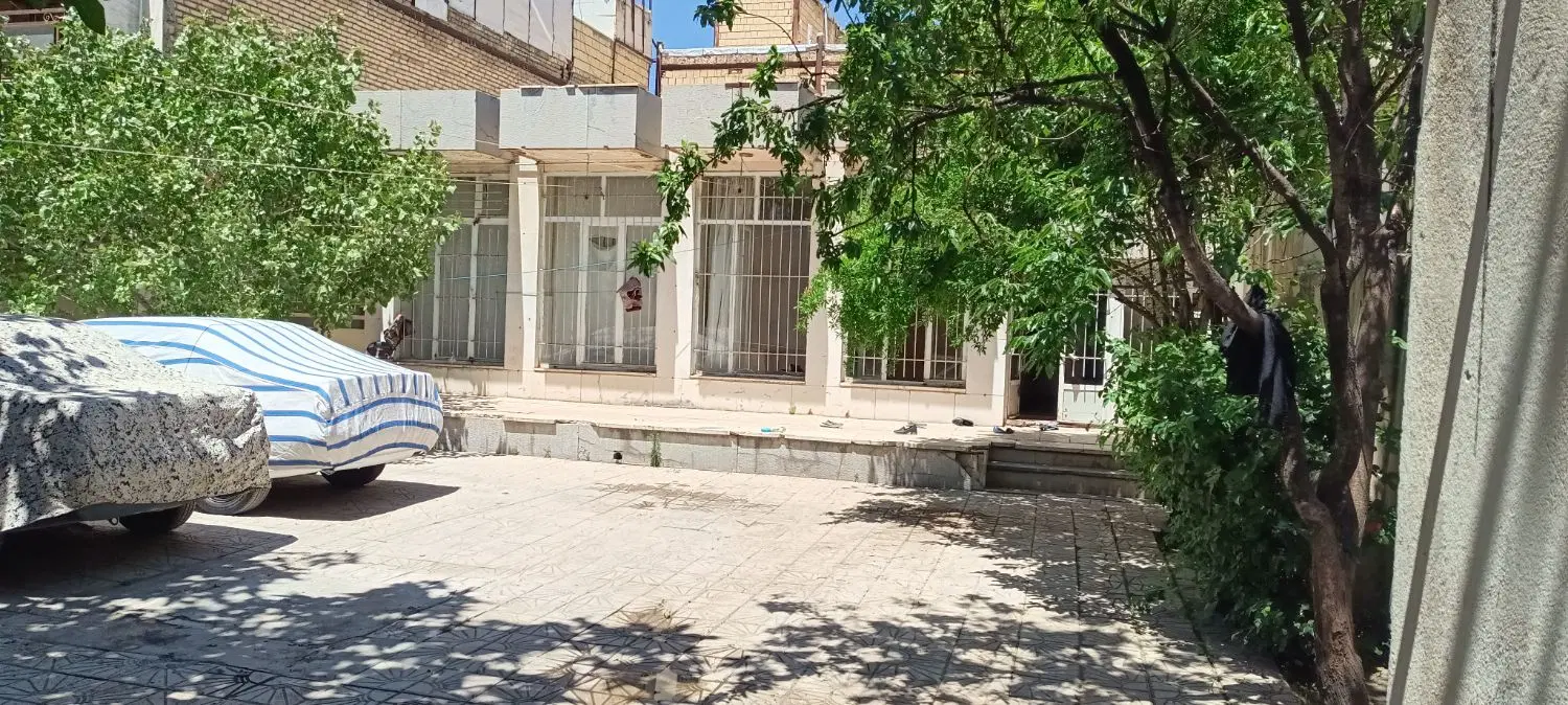 خانه ویلایی بلوار طاقبستان360متر