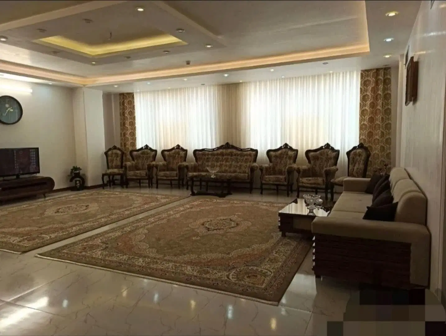 واحد فروشی