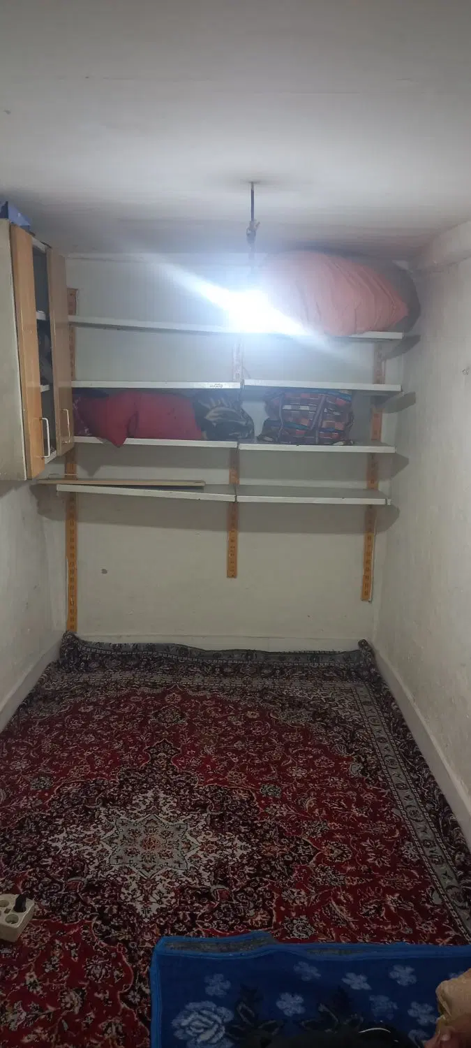 واحد زیر زمین ۱۸ متری معاوضه با خودرو
