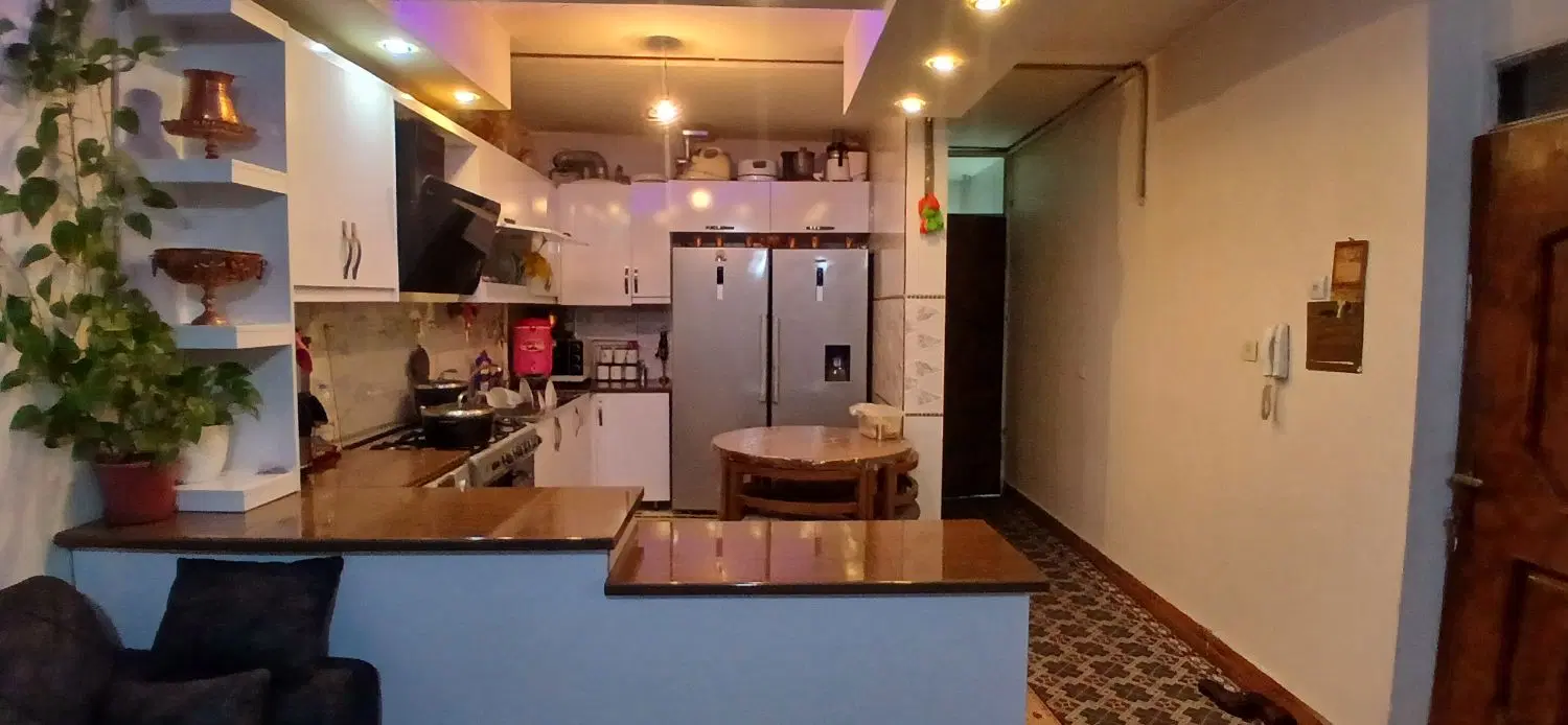 خانه ویلایی طبقه همکف حیاط دار