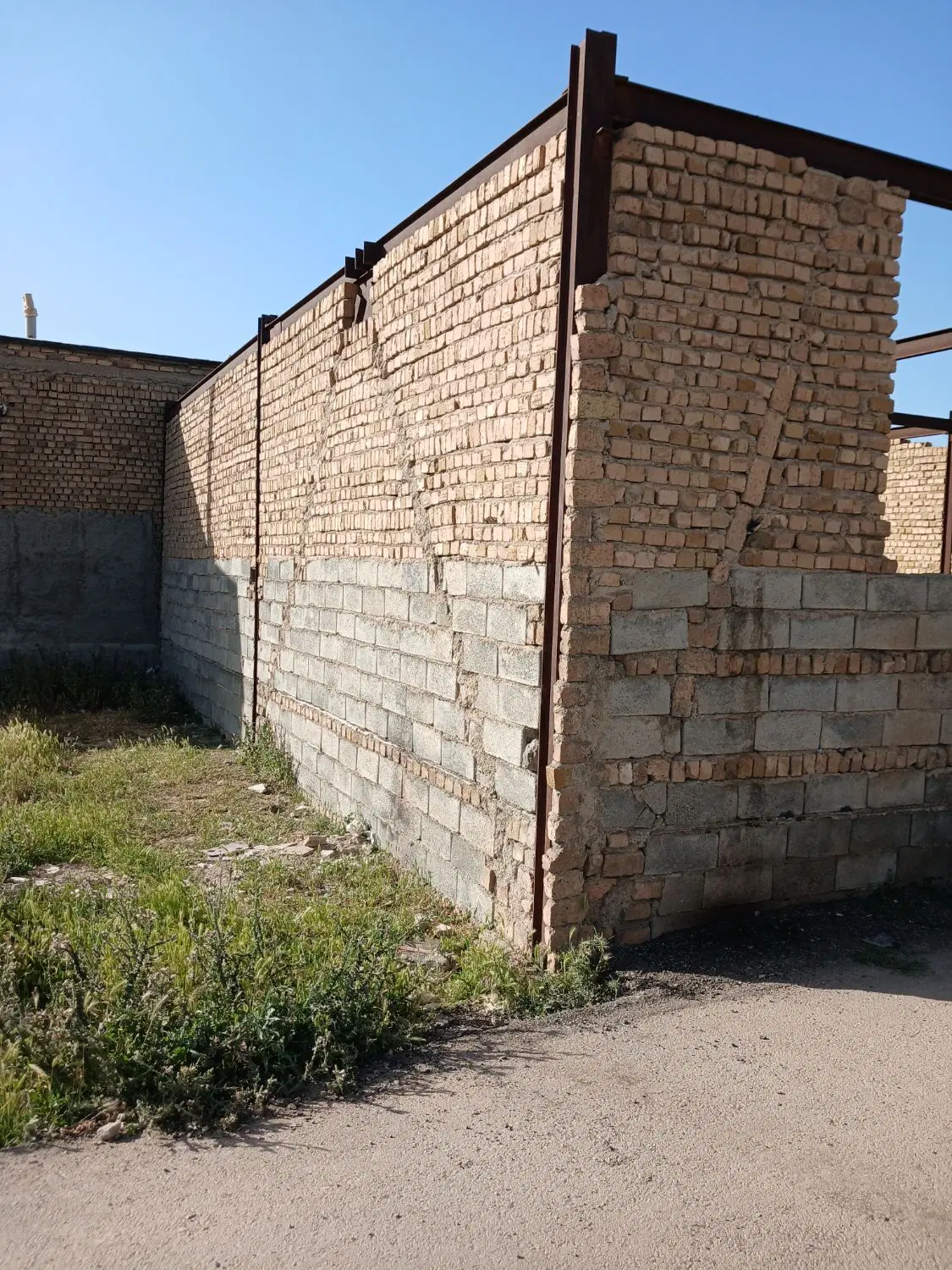 خانه ۱۰۰متری روستای همت آباد