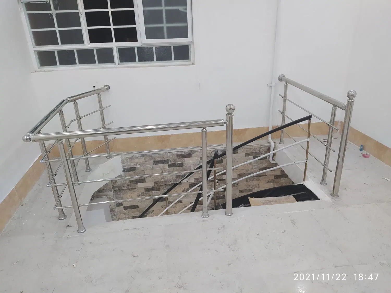 32متری تجاری مسکونی
