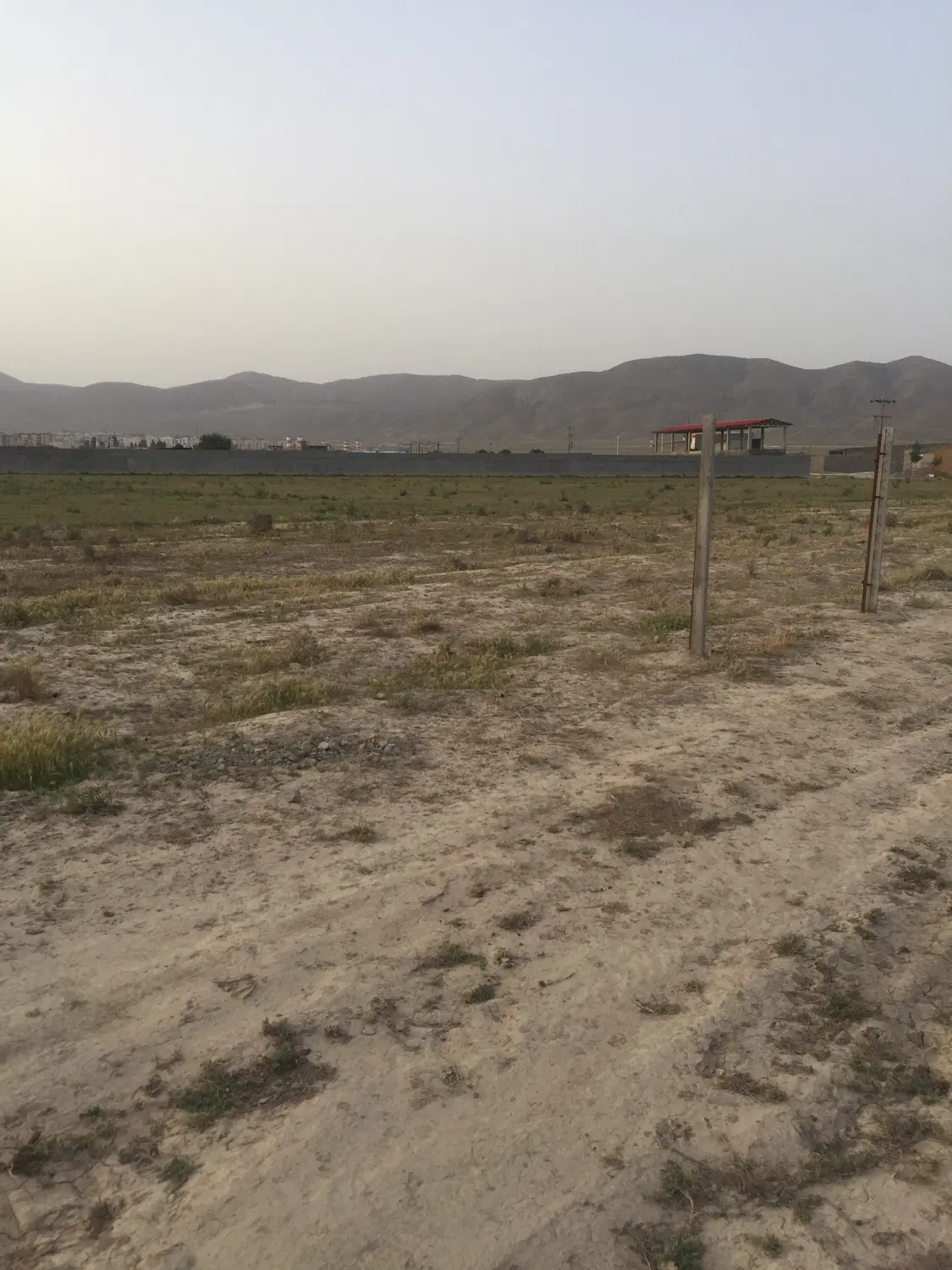 زمین آذرسا ۶۵۱ متر دنج و انشعابات تا سر کوچه