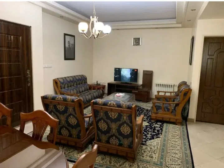 ۹۰متر دو خوابه فلکه دوم عادل