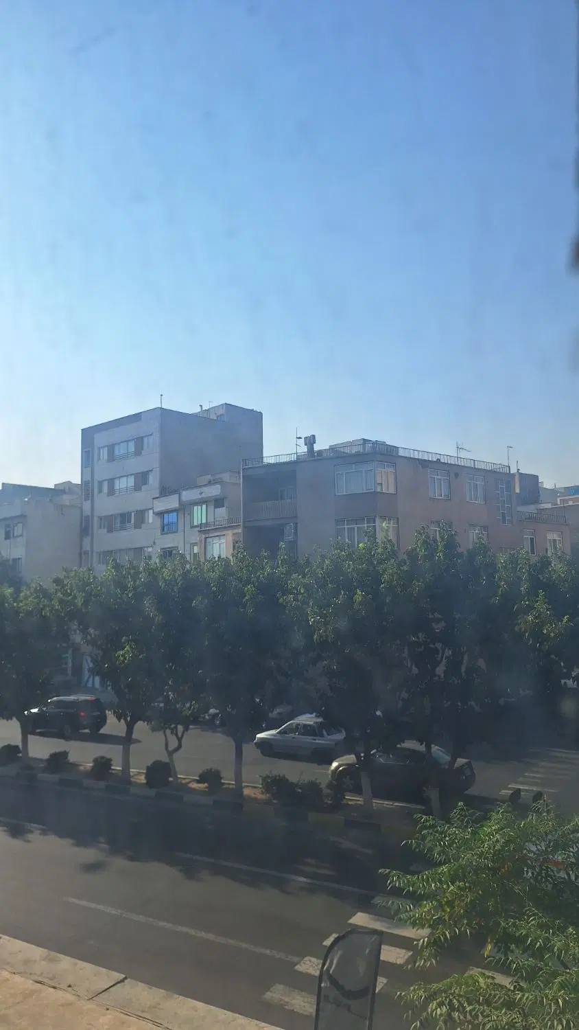 ۶۵ متر موقعیت اداری