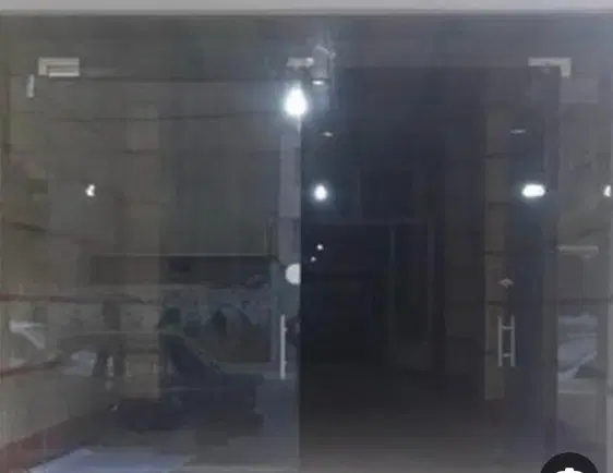 ملک تجاری  خ ۲۲ بهمن