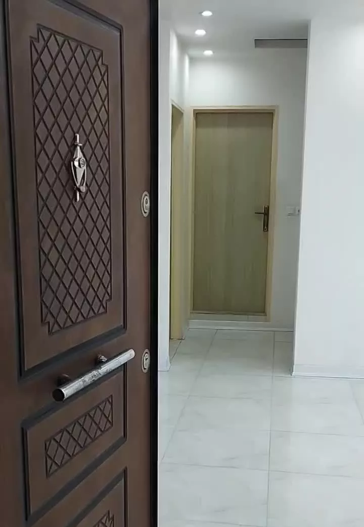 فروش آپارتمان ۸۵ متری باهنر