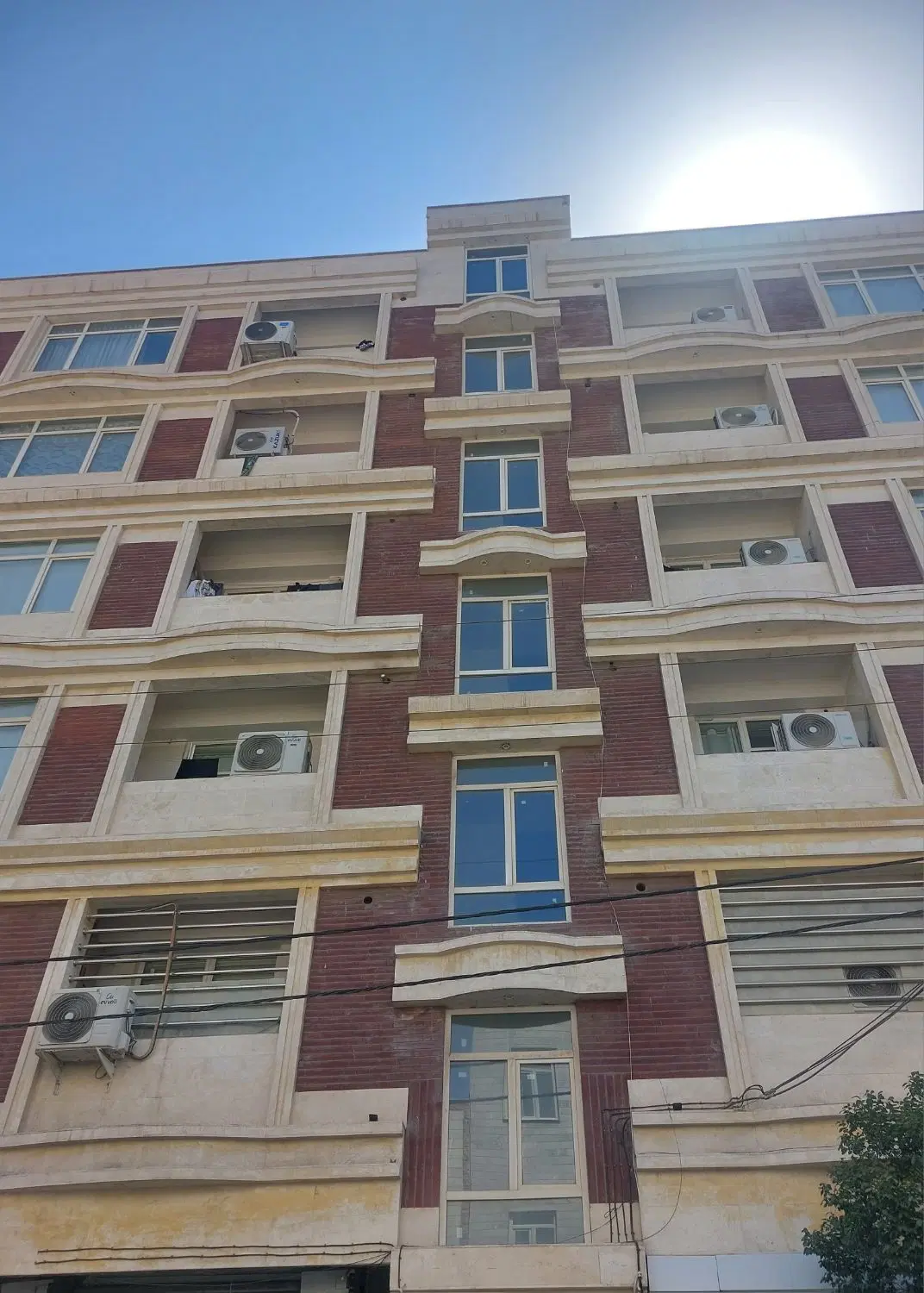 ۲۳۰مترزیرزمین دارای برق ۳فاز