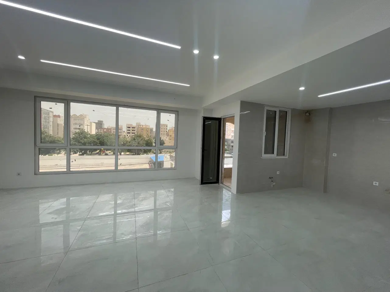 پیش فروش سه خواب لوکس-گلشهر جنوبی