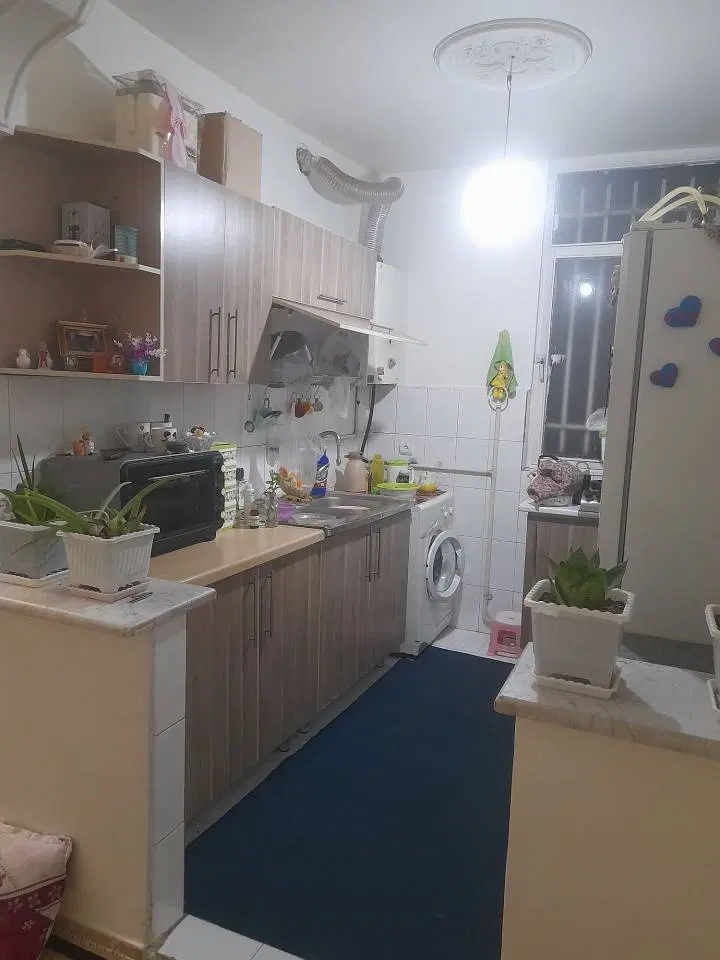 آپارتمان ۶۵ متر و ۱۵ متر حیاط