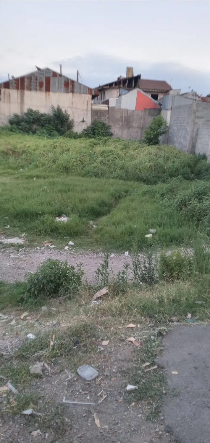 زمین ۷۲ متری در جانبازان