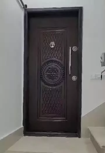 فروش ساختمان تجاری مسکونی دوکله سه طبقه