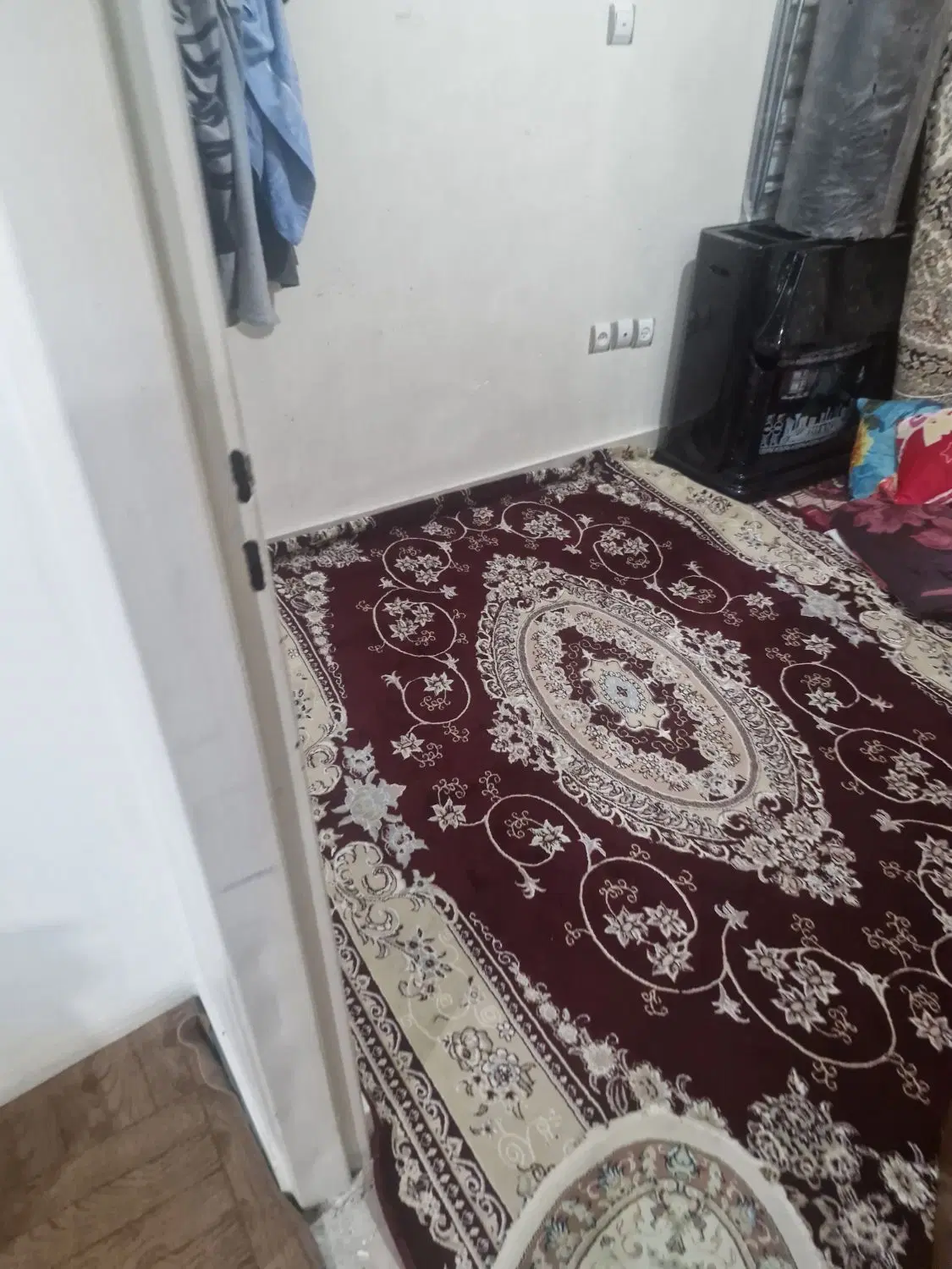 اپارتمان ۵۳متر تکواحدی ط ۴ فول بازسازی شده