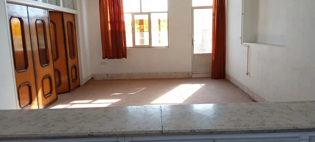 اجاره آپارتمان تمیز در زرین شهر