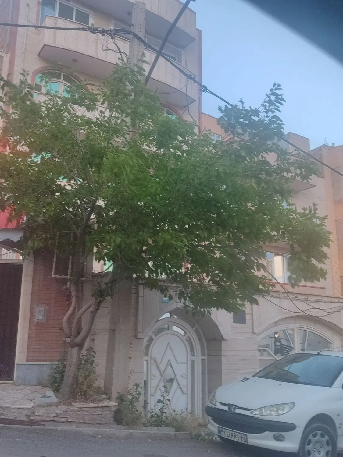 آپارتمان شخصی ساز الهیه رشدیه