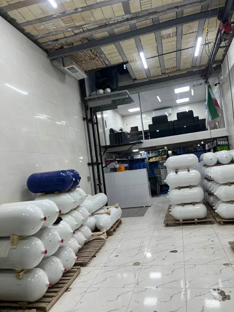 اجاره مغازه شیک با فضای اداری