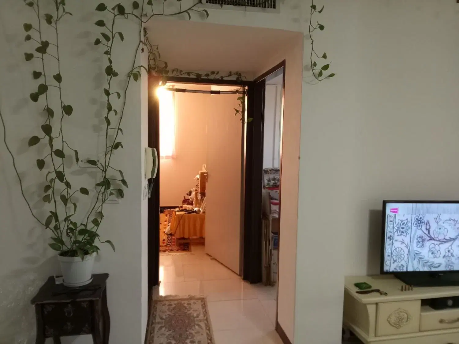 اجاره آپارتمان ۹۰ متر ۲ خواب فاز ۲